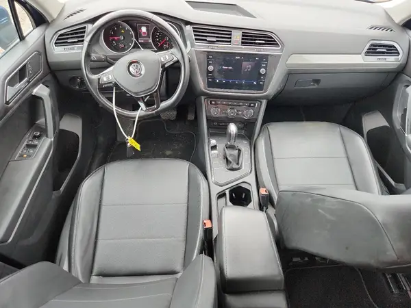 3VV3B7AX7JM072275 2018 VOLKSWAGEN TIGUAN - Image 8