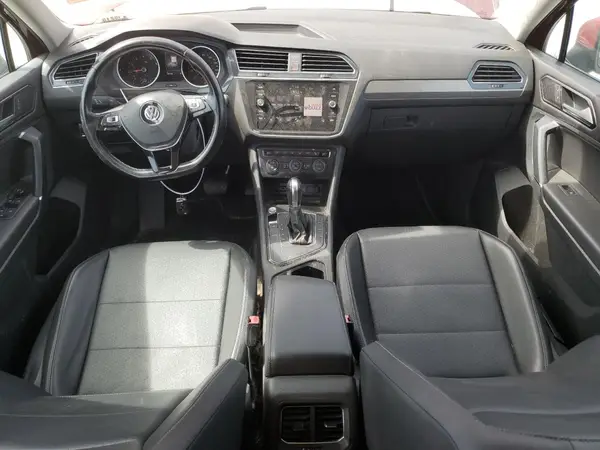3VV3B7AX7JM078285 2018 VOLKSWAGEN TIGUAN - Image 8