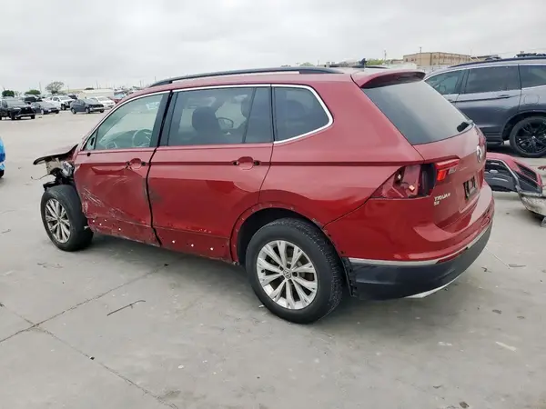 3VV3B7AX7JM088976 2018 VOLKSWAGEN TIGUAN - Image 2