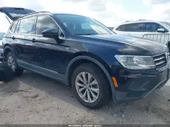3VV3B7AX7JM119238 2018 VOLKSWAGEN TIGUAN