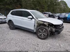 3VV3B7AX7JM195266 2018 VOLKSWAGEN TIGUAN