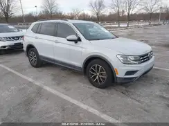 3VV3B7AX7JM195624 2018 VOLKSWAGEN TIGUAN