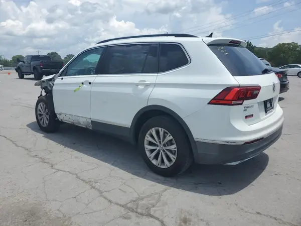3VV3B7AX7JM212003 2018 VOLKSWAGEN TIGUAN - Image 2