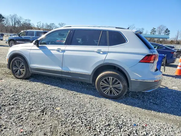 3VV3B7AX7KM011770 2019 VOLKSWAGEN TIGUAN - Image 2