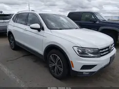 3VV3B7AX7KM028083 2019 VOLKSWAGEN TIGUAN
