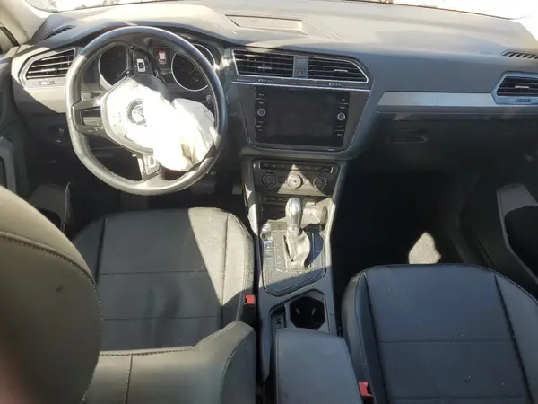 3VV3B7AX7KM033011 2019 VOLKSWAGEN TIGUAN - Image 8