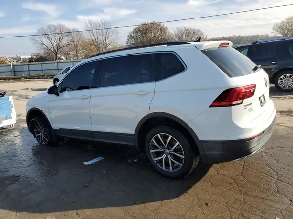 3VV3B7AX7KM064260 2019 VOLKSWAGEN TIGUAN - Image 2