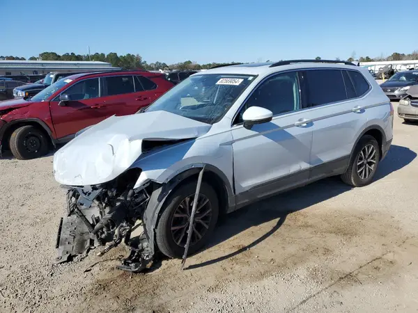 3VV3B7AX7KM066672 2019 VOLKSWAGEN TIGUAN - Image 1