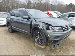 3VV3B7AX7KM102313 2019 VOLKSWAGEN TIGUAN