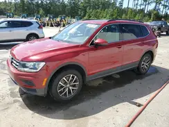 3VV3B7AX7KM129267 2019 VOLKSWAGEN TIGUAN