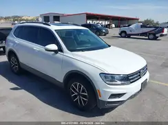 3VV3B7AX7KM139460 2019 VOLKSWAGEN TIGUAN