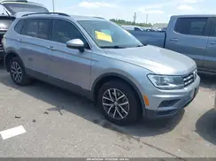 3VV3B7AX7KM163726 2019 VOLKSWAGEN TIGUAN