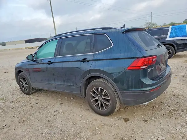 3VV3B7AX7KM189632 2019 VOLKSWAGEN TIGUAN - Image 2