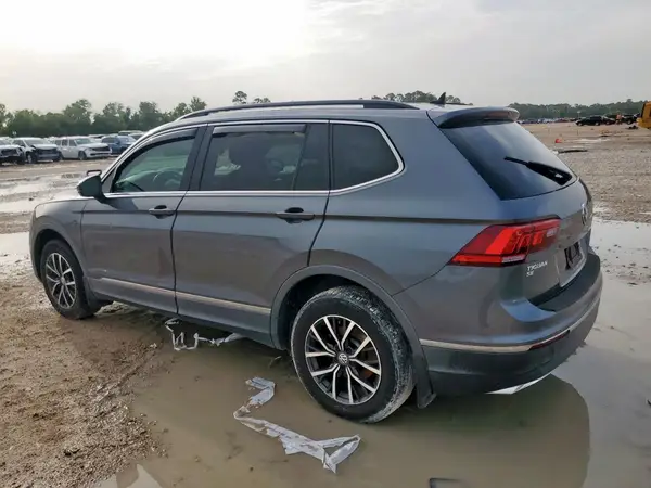 3VV3B7AX7LM039490 2020 VOLKSWAGEN TIGUAN - Image 2