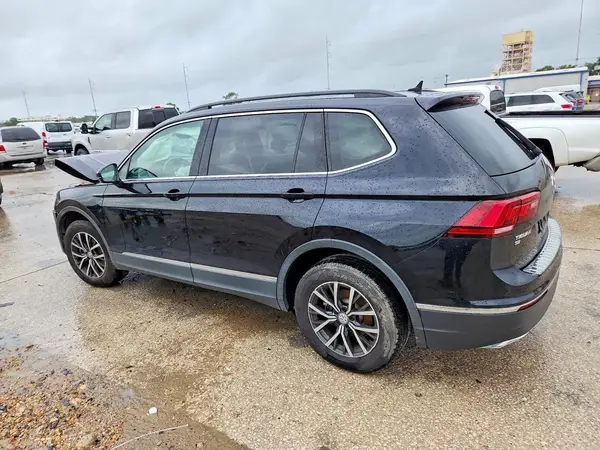 3VV3B7AX7LM083103 2020 VOLKSWAGEN TIGUAN - Image 2