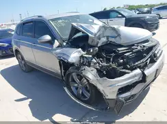 3VV3B7AX7LM126886 2020 VOLKSWAGEN TIGUAN