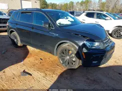 3VV3B7AX7MM021525 2021 VOLKSWAGEN TIGUAN