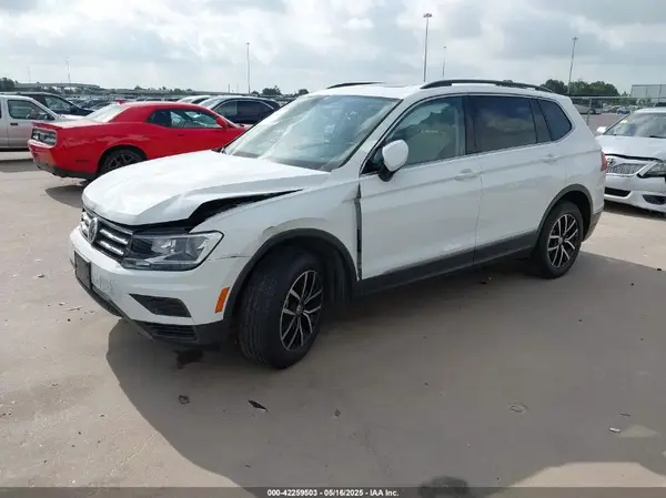 3VV3B7AX7MM065332 2021 VOLKSWAGEN TIGUAN - Image 2