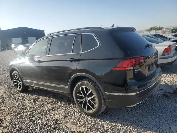 3VV3B7AX7MM071065 2021 VOLKSWAGEN TIGUAN - Image 2
