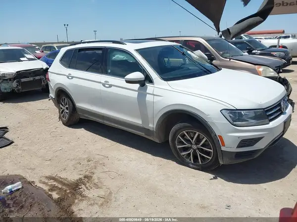 3VV3B7AX7MM079750 2021 VOLKSWAGEN TIGUAN - Image 1