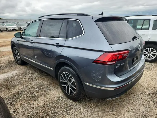 3VV3B7AX7MM080106 2021 VOLKSWAGEN TIGUAN - Image 2