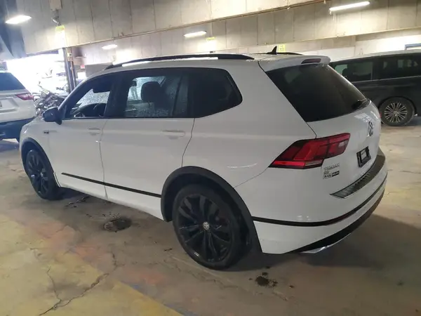 3VV3B7AX7MM100628 2021 VOLKSWAGEN TIGUAN - Image 2