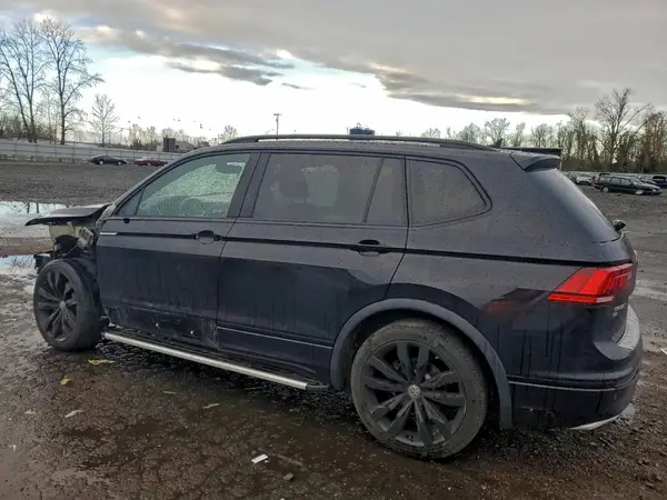 3VV3B7AX7MM121074 2021 VOLKSWAGEN TIGUAN - Image 2