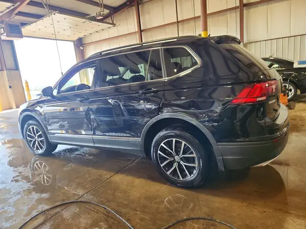 3VV3B7AX7MM143186 2021 VOLKSWAGEN TIGUAN - Image 2