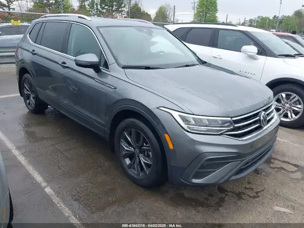 3VV3B7AX7NM008114 2022 VOLKSWAGEN TIGUAN - Image 1