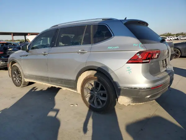 3VV3B7AX7NM047785 2022 VOLKSWAGEN TIGUAN - Image 2
