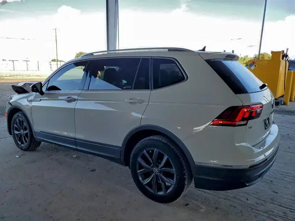 3VV3B7AX7NM090281 2022 VOLKSWAGEN TIGUAN - Image 2
