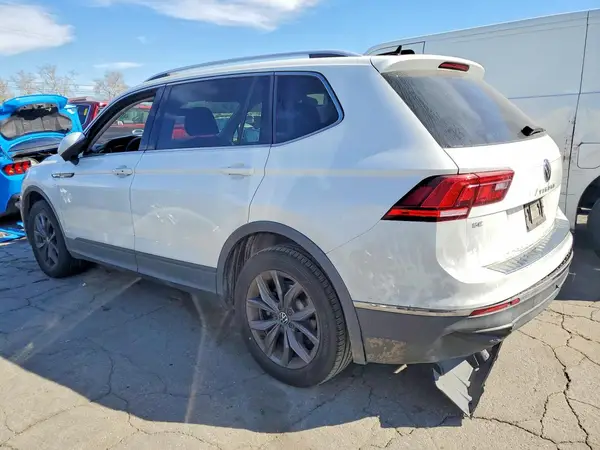 3VV3B7AX7NM101652 2022 VOLKSWAGEN TIGUAN - Image 2