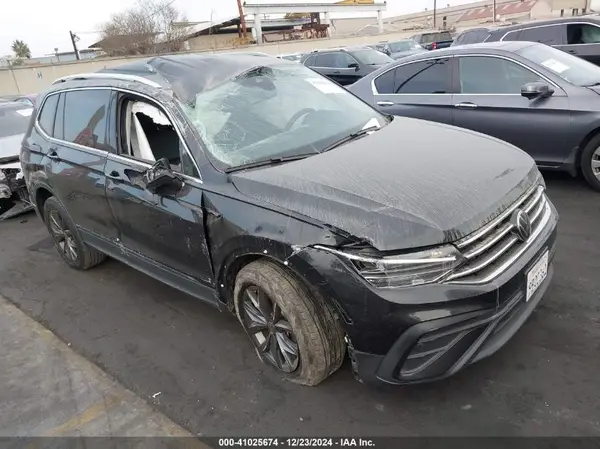 3VV3B7AX7NM103384 2022 VOLKSWAGEN TIGUAN - Image 1