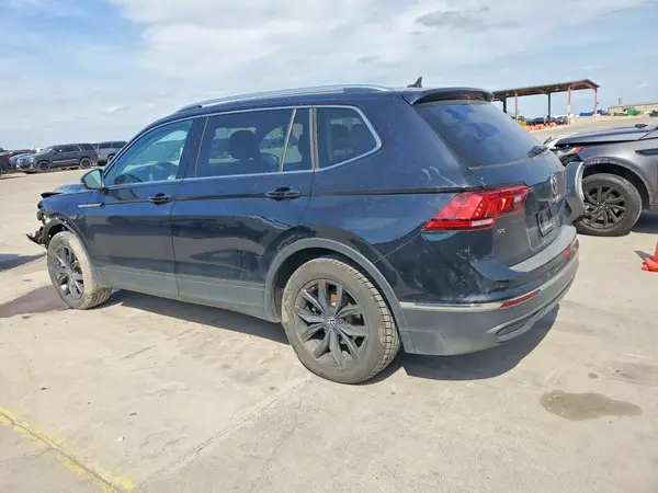 3VV3B7AX7NM117477 2022 VOLKSWAGEN TIGUAN - Image 2