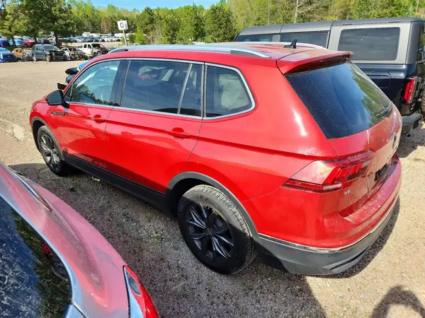 3VV3B7AX7NM125837 2022 VOLKSWAGEN TIGUAN - Image 2