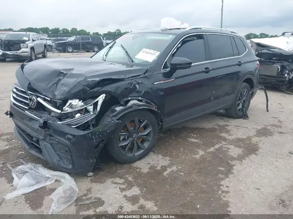 3VV3B7AX7NM161706 2022 VOLKSWAGEN TIGUAN - Image 2