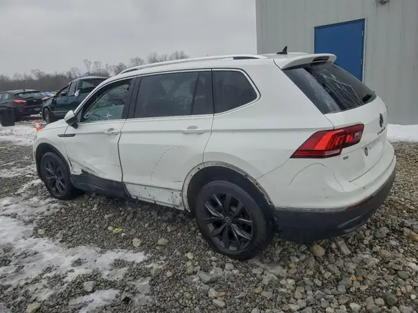 3VV3B7AX7NM171670 2022 VOLKSWAGEN TIGUAN - Image 2
