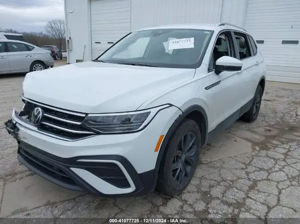 3VV3B7AX7NM172639 2022 VOLKSWAGEN TIGUAN - Image 2