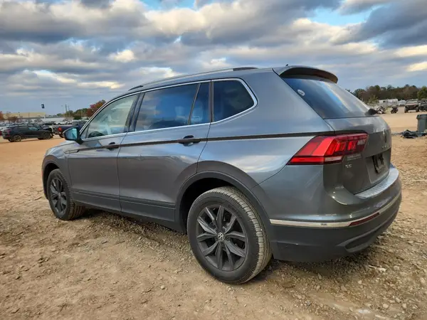 3VV3B7AX7NM175329 2022 VOLKSWAGEN TIGUAN - Image 2