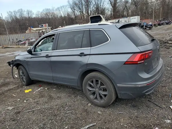 3VV3B7AX7PM090185 2023 VOLKSWAGEN TIGUAN - Image 2