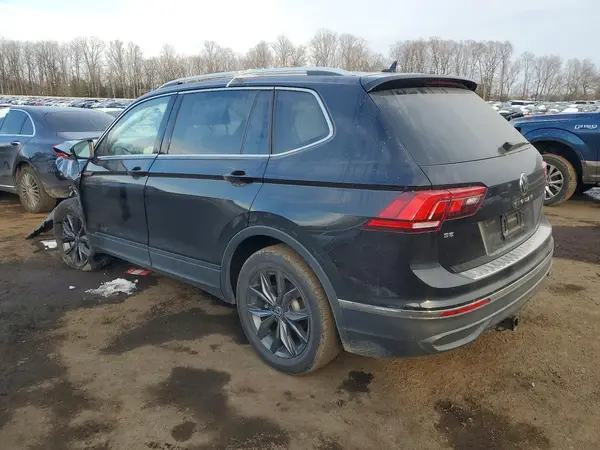 3VV3B7AX7PM136632 2023 VOLKSWAGEN TIGUAN - Image 2