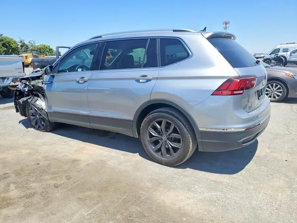 3VV3B7AX7RM134382 2024 VOLKSWAGEN TIGUAN - Image 2