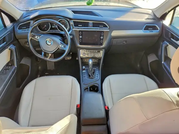 3VV3B7AX8JM018631 2018 VOLKSWAGEN TIGUAN - Image 8