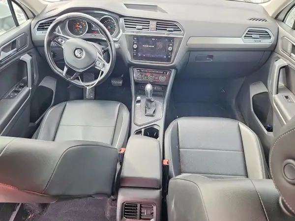 3VV3B7AX8JM034831 2018 VOLKSWAGEN TIGUAN - Image 8