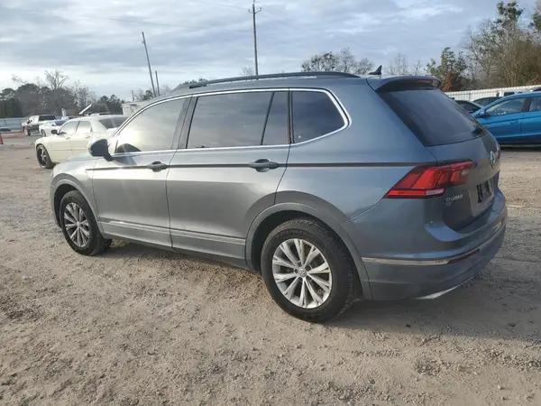 3VV3B7AX8JM039902 2018 VOLKSWAGEN TIGUAN - Image 2