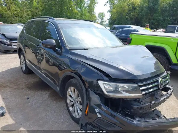 3VV3B7AX8JM052536 2018 VOLKSWAGEN TIGUAN - Image 1