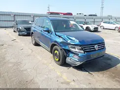 3VV3B7AX8JM055162 2018 VOLKSWAGEN TIGUAN