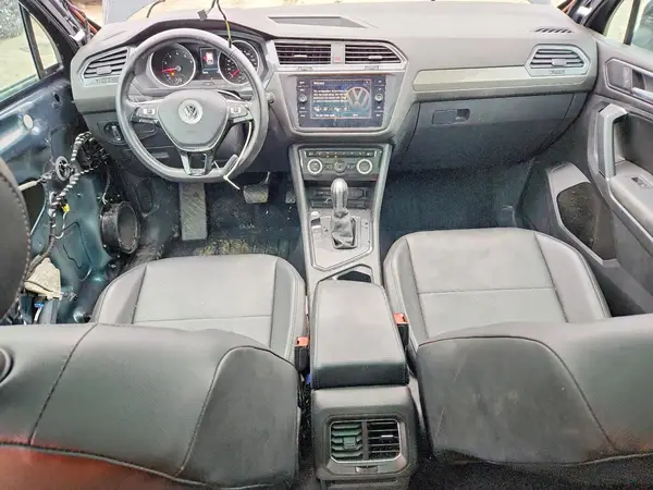 3VV3B7AX8JM059258 2018 VOLKSWAGEN TIGUAN - Image 8