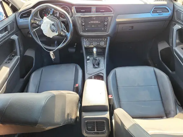 3VV3B7AX8JM109303 2018 VOLKSWAGEN TIGUAN - Image 8