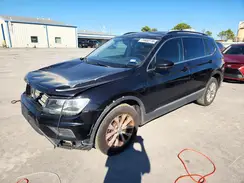 3VV3B7AX8JM125663 2018 VOLKSWAGEN TIGUAN